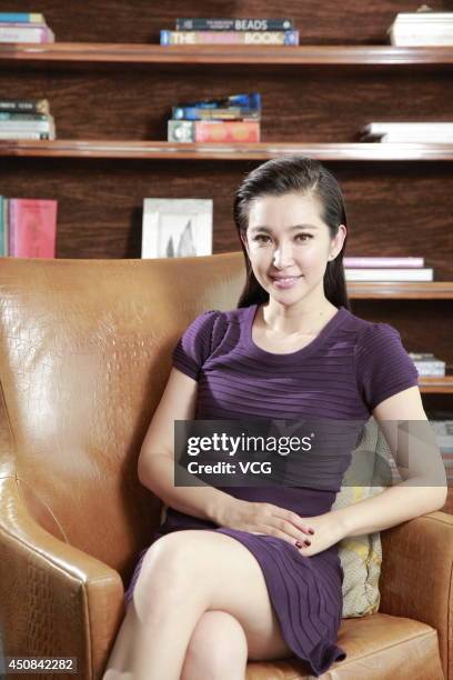 Li Aibing Li Bingbing Interview In Hong Kong Photos and Premium High Res Pictures ...
