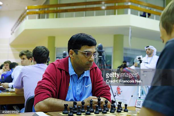Viswanathan Anand of India plays in the FIDE World Rapid & Blitz Chess Championships 2014 at Dubai Chess and Culture Club on June 19, 2014 in Dubai,...
