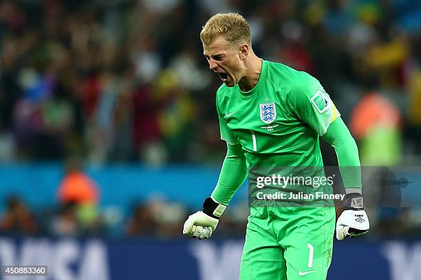 Joe Hart Photos and Premium High Res Pictures - Getty Images