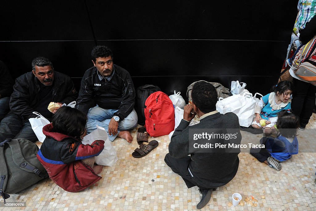 Syrian Refugees Arrive To Milan