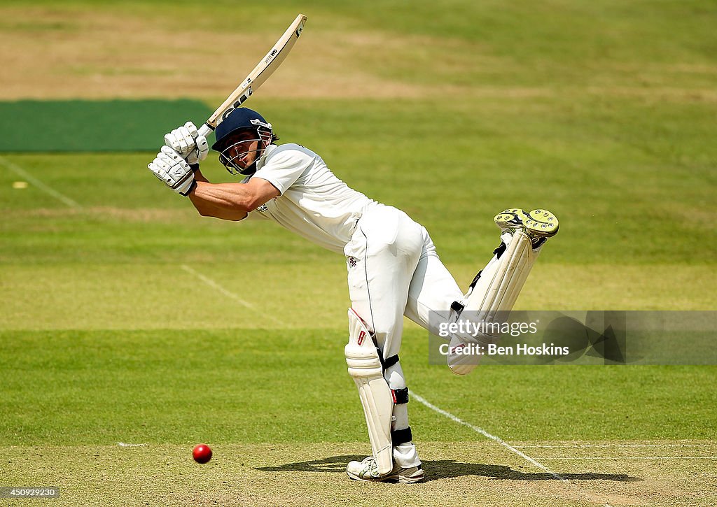 Oxford University v Cambridge University - Varsity One-Day Match