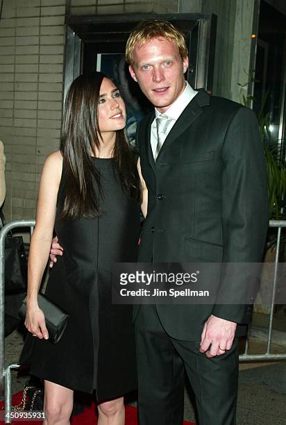 Jennifer Connelly and Paul Bettany during Master and Commander The Far Side of the World Screening - Outside Arrivals at Beekman Theatre in New York...