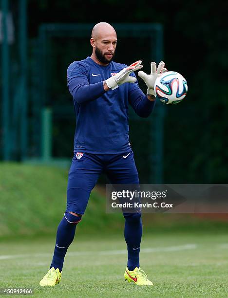 Goalkeeper Tim Howard of the United States works out during training at Sao Paulo FC on June 20, 2014 in Sao Paulo, Brazil.
