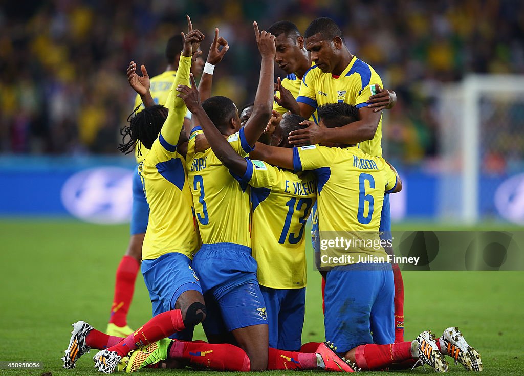 Honduras v Ecuador: Group E - 2014 FIFA World Cup Brazil