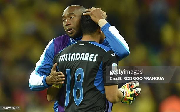 Honduras' goalkeeper and captain Noel Valladares reacts at the end of a Group E football match between Honduras and Ecuador at the Baixada Arena in...