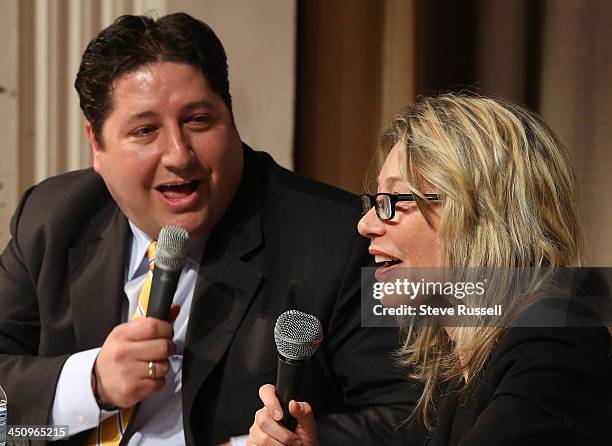 Geoff Pollock 77 Linda Mcquaig Stock Photos, High-Res Pictures, and Images - Getty Images