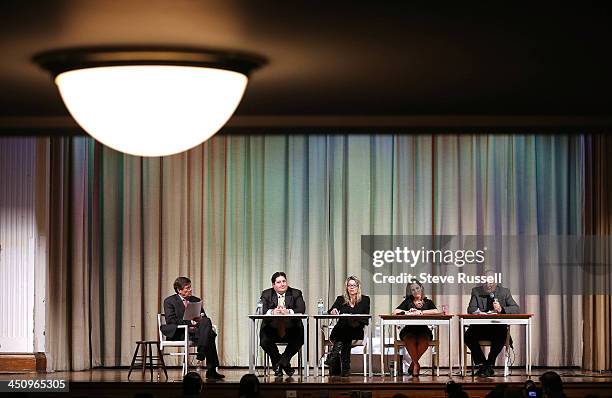Geoff Pollock 77 Linda Mcquaig Stock Photos, High-Res Pictures, and Images - Getty Images