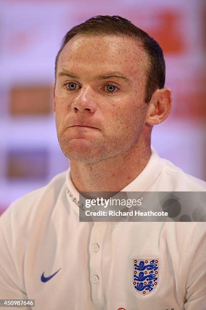 Wayne Rooney faces the media in a press conference after an England training session at the Urca Military Base on June 21, 2014 in Rio de Janeiro,...