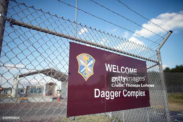 121 Dagger Complex Stock Photos, High-Res Pictures, and Images - Getty ...