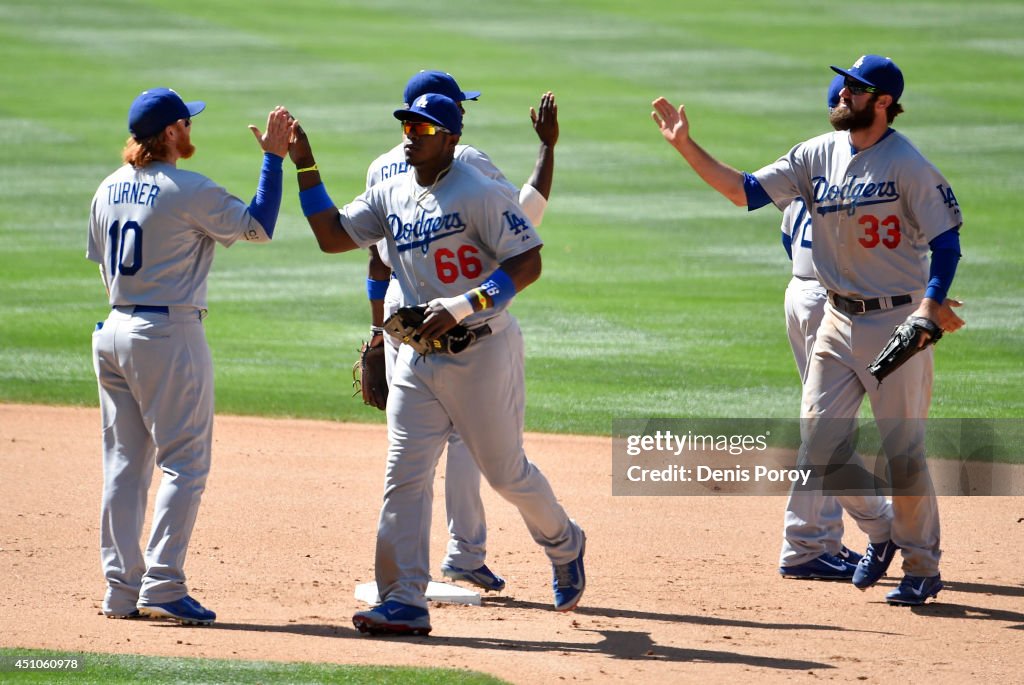 Los Angeles Dodgers v San Diego Padres