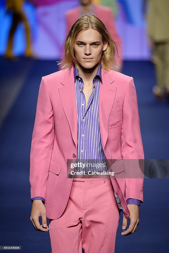 Etro - Mens Spring 2015 Runway - Milan Menswear Fashion Week