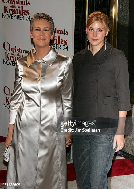 Jamie Lee Curtis and daughter during Christmas with The Kranks New York City Premiere - Outside Arrivals at Radio City Music Hall in New York City,...
