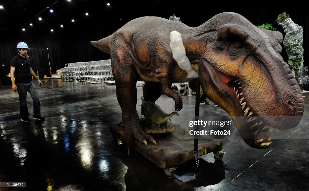 Days of the Dinosaurs Exhibition