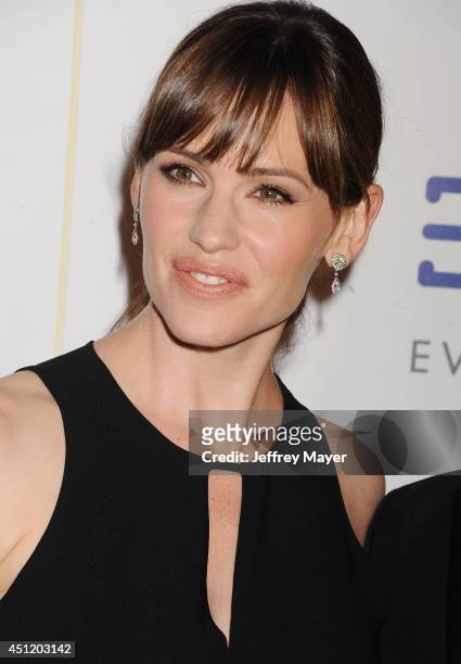 Actress Jennifer Garner attends the 5th Annual Thirst Gala hosted by Jennifer Garner in partnership with Skyo and Relativity's 'Earth To Echo' on...