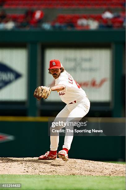 Dennis Eckersley of the St. Louis Cardinals pitches against the Florida Marlins at Busch Stadium on May 1, 1997 in St. Louis, Missouri. The Cardinals...