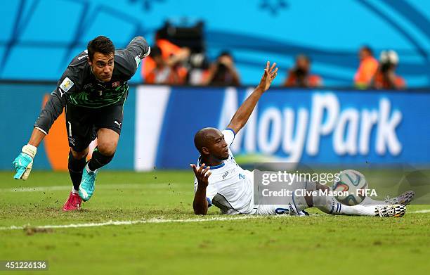 Jerry Palacios of Honduras reacts during the 2014 FIFA World Cup Brazil Group E match between Honduras and Switzerland at Arena Amazonia on June 25,...