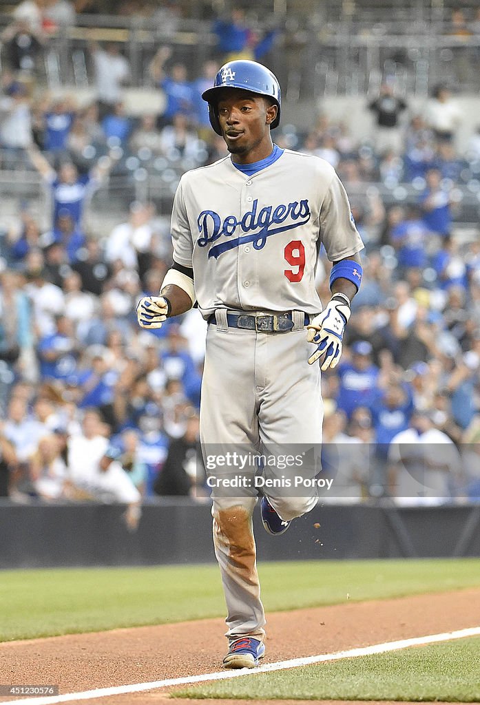 Los Angeles Dodgers v San Diego Padres