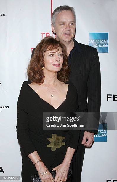 Susan Sarandon and Tim Robbins during 6th Annual Tribeca Film Festival - The Education of Charlie Banks Premiere - Outside Arrivals in New York, NY,...