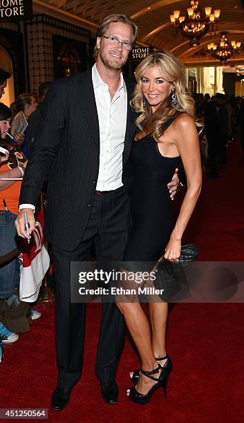 Chris Pronger of the Philadelphia Flyers and his wife Lauren Pronger arrive at the 2014 NHL Awards at Encore Las Vegas on June 24, 2014 in Las Vegas,...