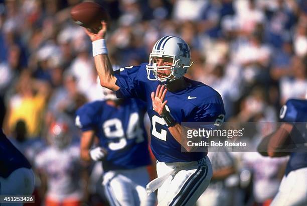 Kentucky QB Tim Couch in action, passing vs Florida at Commonwealth Stadium. Lexington, KY 9/27/1997 CREDIT: Bob Rosato