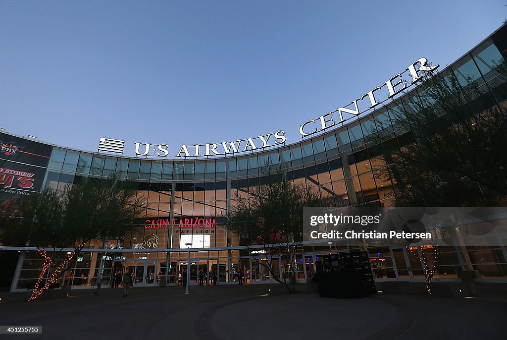 Sacramento Kings v Phoenix Suns