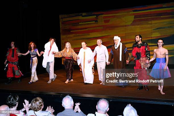 Celine MartinSisteron, Mathias Marechal, Marina Vlady, Marcel Marechal, Emmanuel Dechartre and Michel Demiautte hi the public at the end of 'Le...