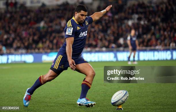 Lima Sopoaga of the Highlanders kicks a goal during the round 17 Super Rugby match between the Highlanders and the Chiefs at Forsyth Barr Stadium on...