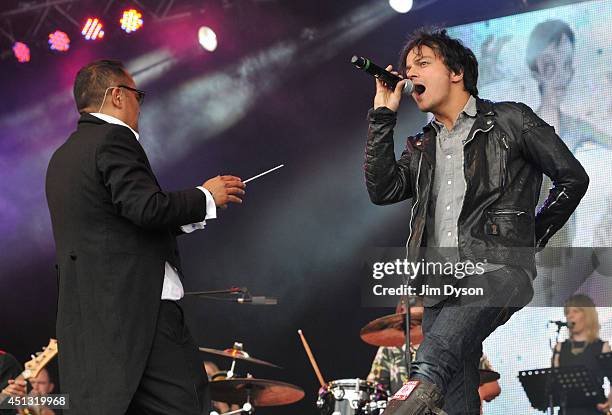 Jamie Cullum performs with Dan the Automator of Deltron 3030 on the West Holts stage during Day One of the Glastonbury Festival at Worthy Farm in...