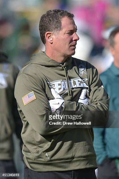 Defensive coordinator Pat Shurmur of the Philadelphia Eagles looks on before the game against the Green Bay Packers at Lambeau Field on November 10,...