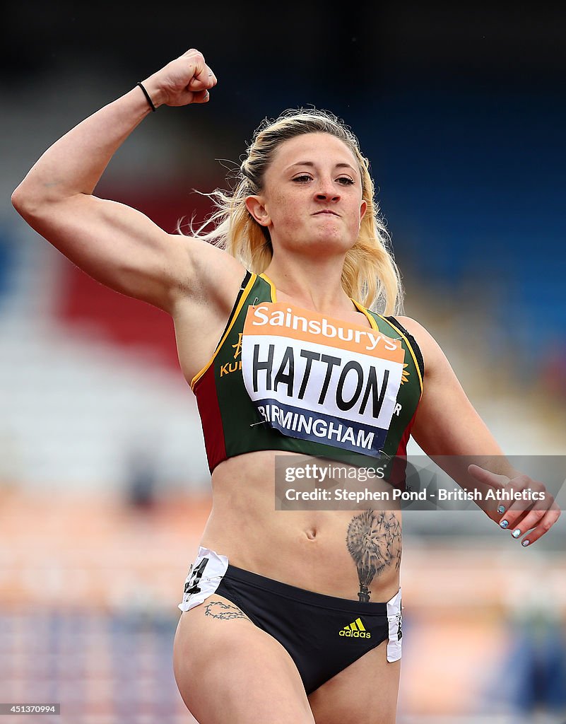 Lucy Hatton celebrates winning her heat in the Women's 100m hurdle News  Photo - Getty Images