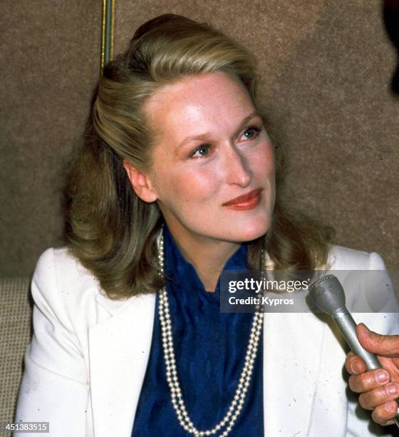 Meryl Same 100 Meryl Streep 1990 Photos & High Res Pictures - Getty Images