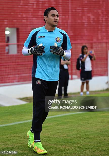 Costa Rica's goalkeeper Keylor Navas warms up during a training session at the Wilson Campos training center in Recife on June 28 during the 2014...