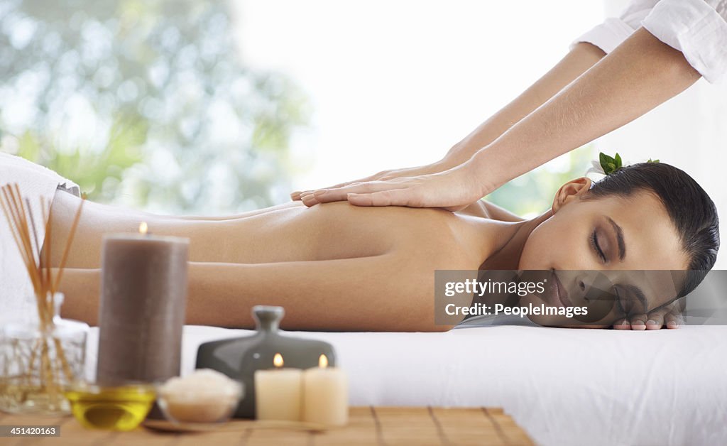 Desfrute o luxo de total relaxamento do spa
