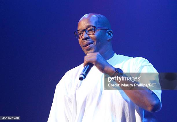 Rapper Warren Photos and Premium High Res Pictures - Getty Images