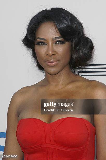 Tv personality Kenya Moore attends "PRE" BET Awards Dinner at Milk Studios on June 28, 2014 in Hollywood, California.