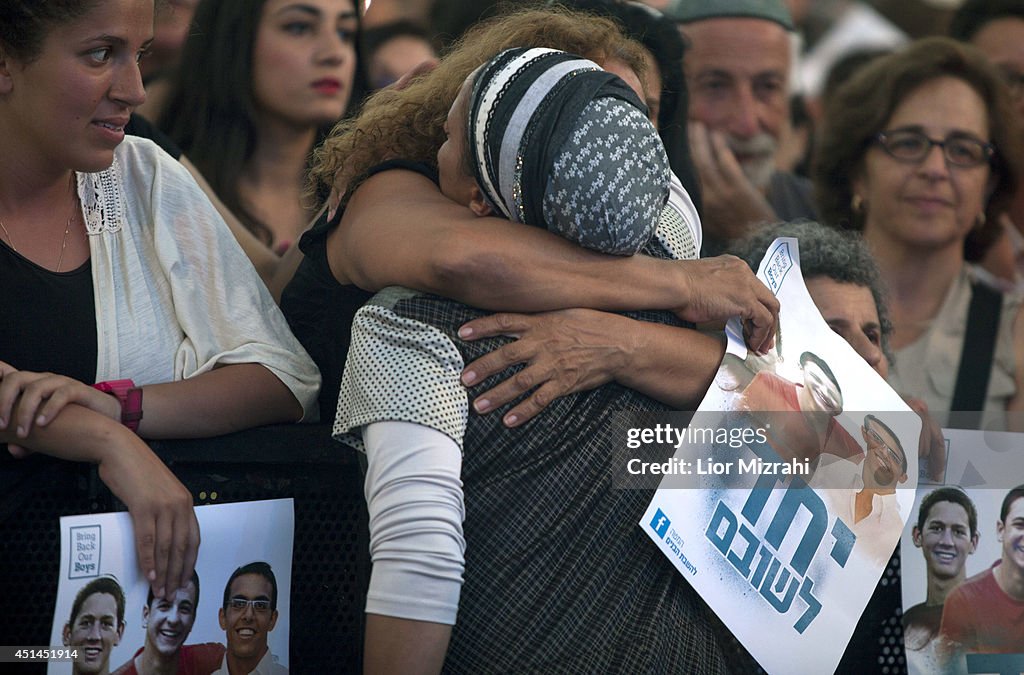 Rally Held In Tel Aviv For Missing Israeli Teenagers