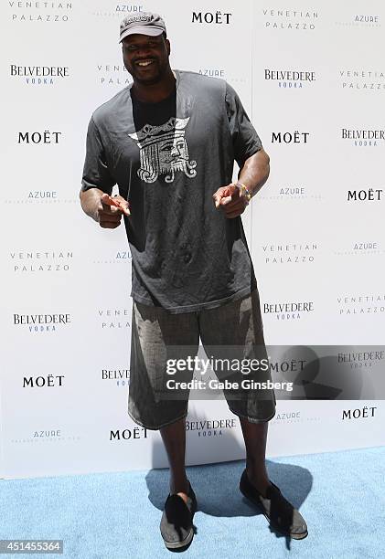 Former NBA player Shaquille O'Neal arrives at the Azure Luxury Pool at The Palazzo Las Vegas on June 29, 2014 in Las Vegas, Nevada.