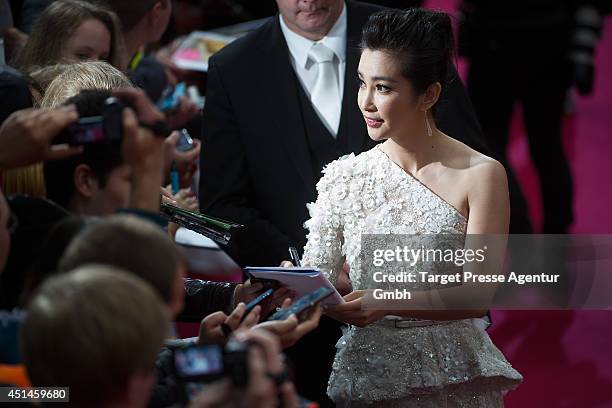 Bingbing Li attends the premiere of the film 'Transformers: Age of Extinction' at Sony Centre on June 29, 2014 in Berlin, Germany.