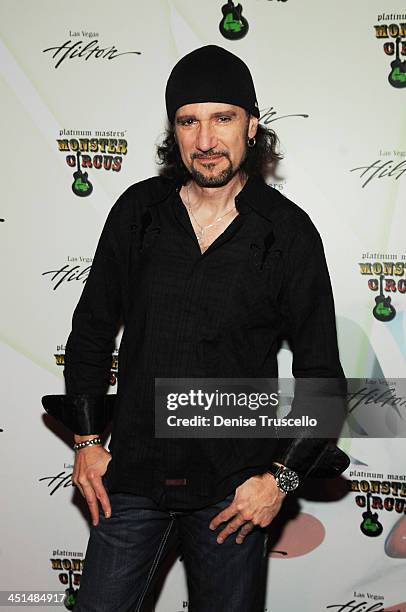 Bruce Kulick Photos and Premium High Res Pictures - Getty Images