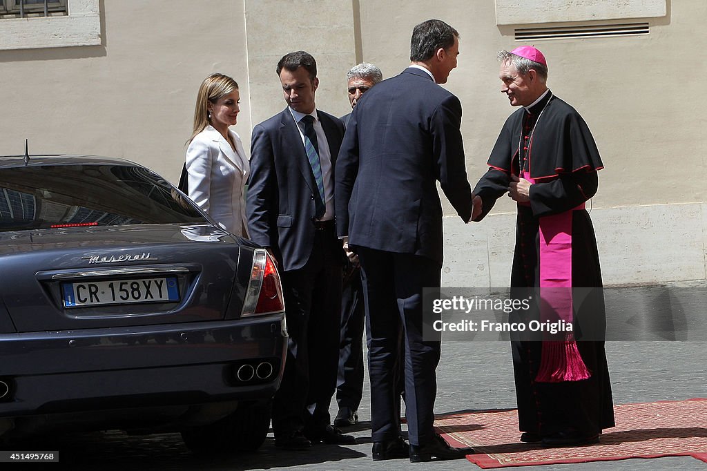 Pope Francis Meets King Felipe VI And Queen Letizia Of Spain