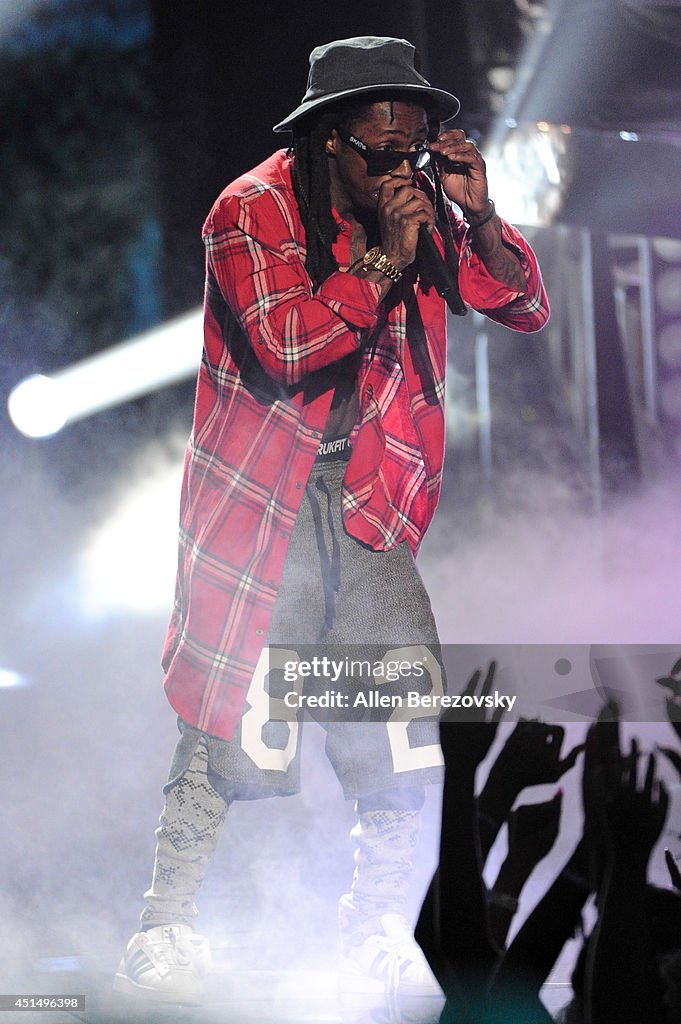 "BET AWARDS" 14 - Show