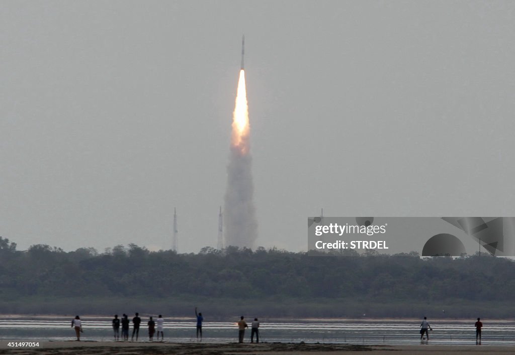 TOPSHOT-INDIA-SATELLITE-AEROSPACE