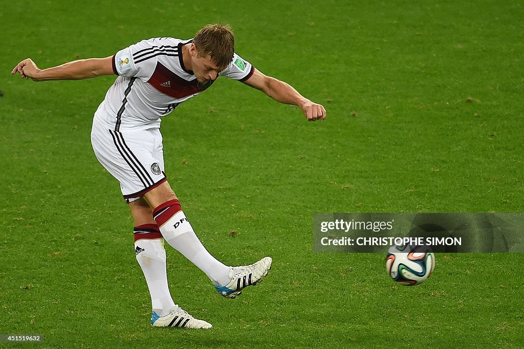 FBL-WC-2014-MATCH54-GER-ALG