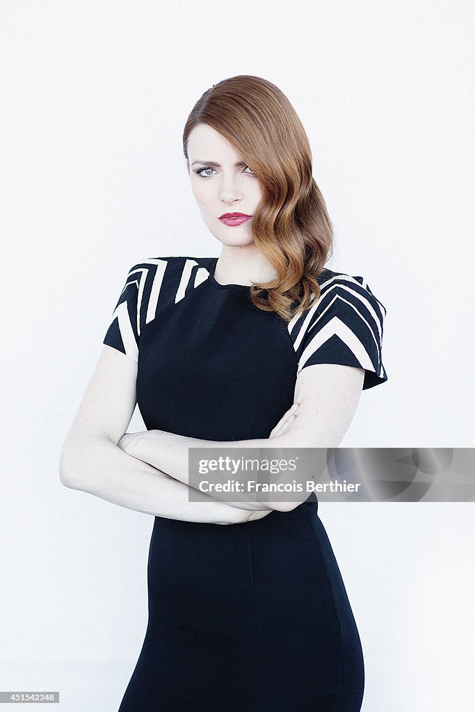 Elodie Frege, Self assignment, June 13, 2014