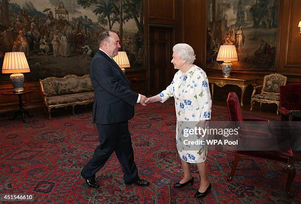 Queen Elizabeth II holds an audience with Scotland's First Minister Alex Salmond at the Palace of Holyroodhouse on July 1, 2014 in Edinburgh,...