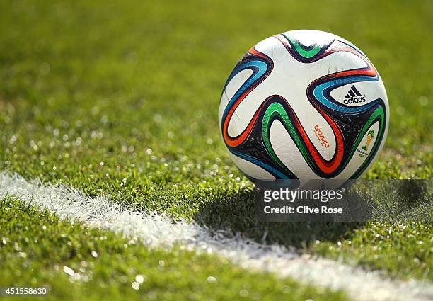 1,301 Adidas World Cup Balls Brazuca Stock Photos, High-Res