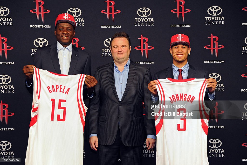 Houston Rockets GM Daryl Morey poses for a photo with the Rockets... News Photo Getty Images Houston Rockets GM Daryl Morey poses for a photo with the Rockets... News Photo Getty Images