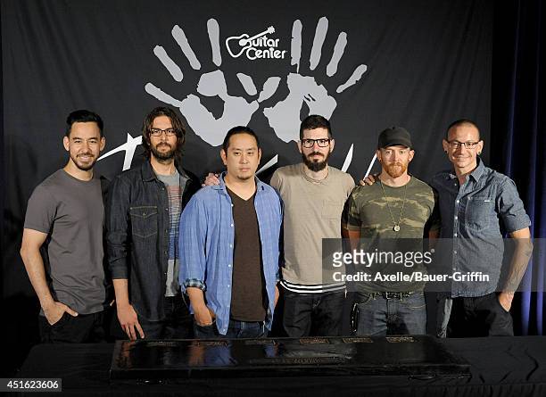 Musicians Mike Shinoda, Rob Bourdon, Joe Hahn, Brad Delson, Dave 'Phoenix' Farrell and Chester Bennington of Linkin Park are inducted into the...