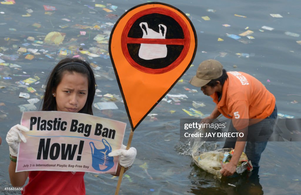 PHILIPPINES-ENVIRONMENT-POLLUTION-WASTE