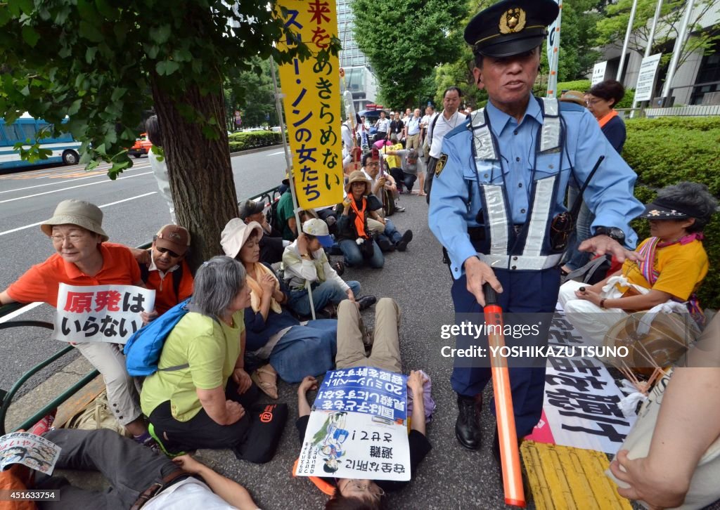 JAPAN-DISASTER-NUCLEAR-ACCIDENT-PROTEST